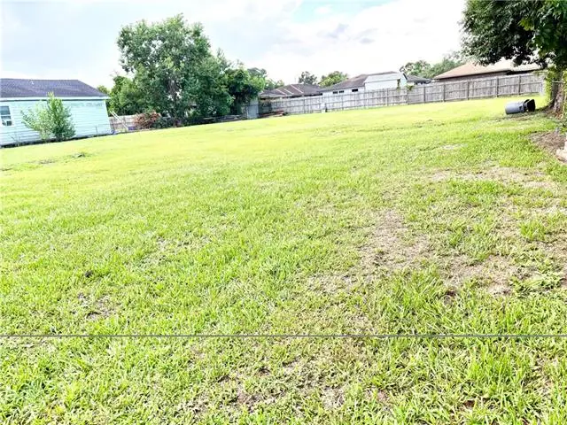 4626 Majestic Oaks Drive, New Orleans, LA 70126 - #1