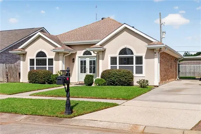 3708 Karen Drive, Chalmette, LA 70043 - #2