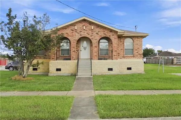 3017 Shannon Drive, Violet, LA 70092