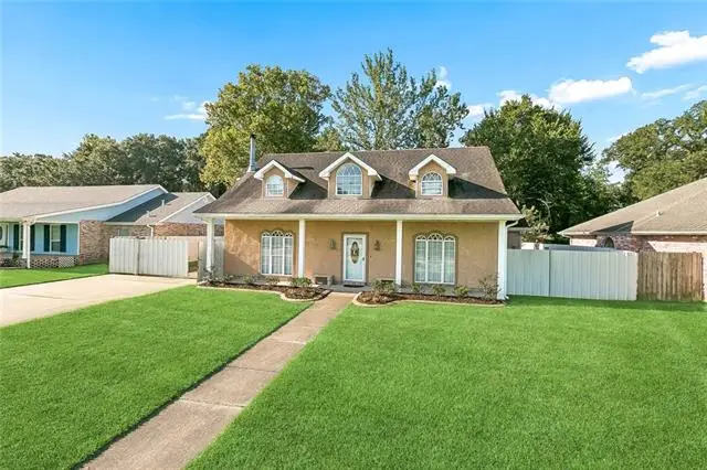 11 South Lake Court, Violet, LA 70092 - #2
