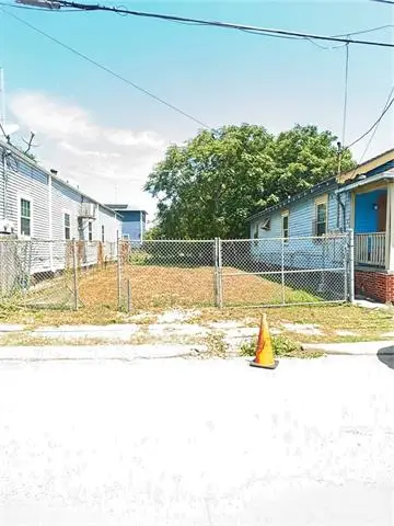 2713 N Claiborne Avenue, New Orleans, LA 70117 - #1