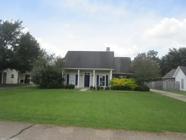 25889 Regency Avenue, Denham Springs, LA 70726