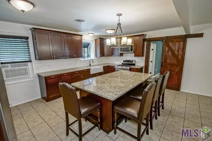 9786 Hooper Rd, Baton Rouge, LA 70818 - Image #3