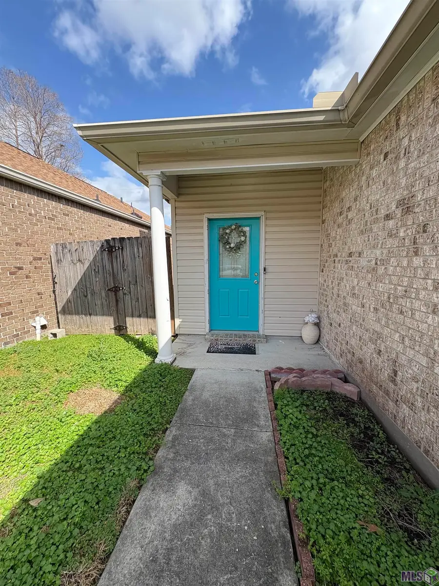 9031 Cross Creek Ave, Baton Rouge, LA 70810 - #2