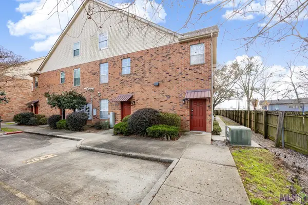 900 Dean Lee Dr #1404, Baton Rouge, LA 70820