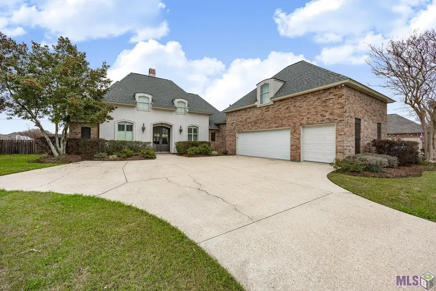 39422 Lakeland Ave, Prairieville, LA 70769 - Image #3