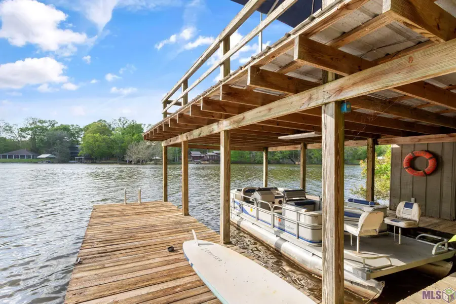 10622 Circus Ln, Saint Francisville, LA 70775 - Image #2