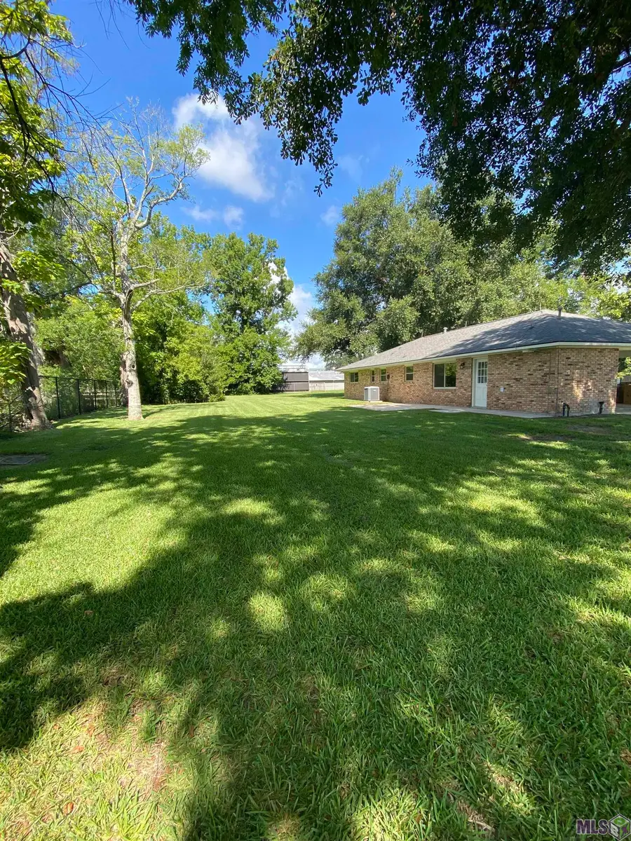 37037 John St, Geismar, LA 70734 - Image #2