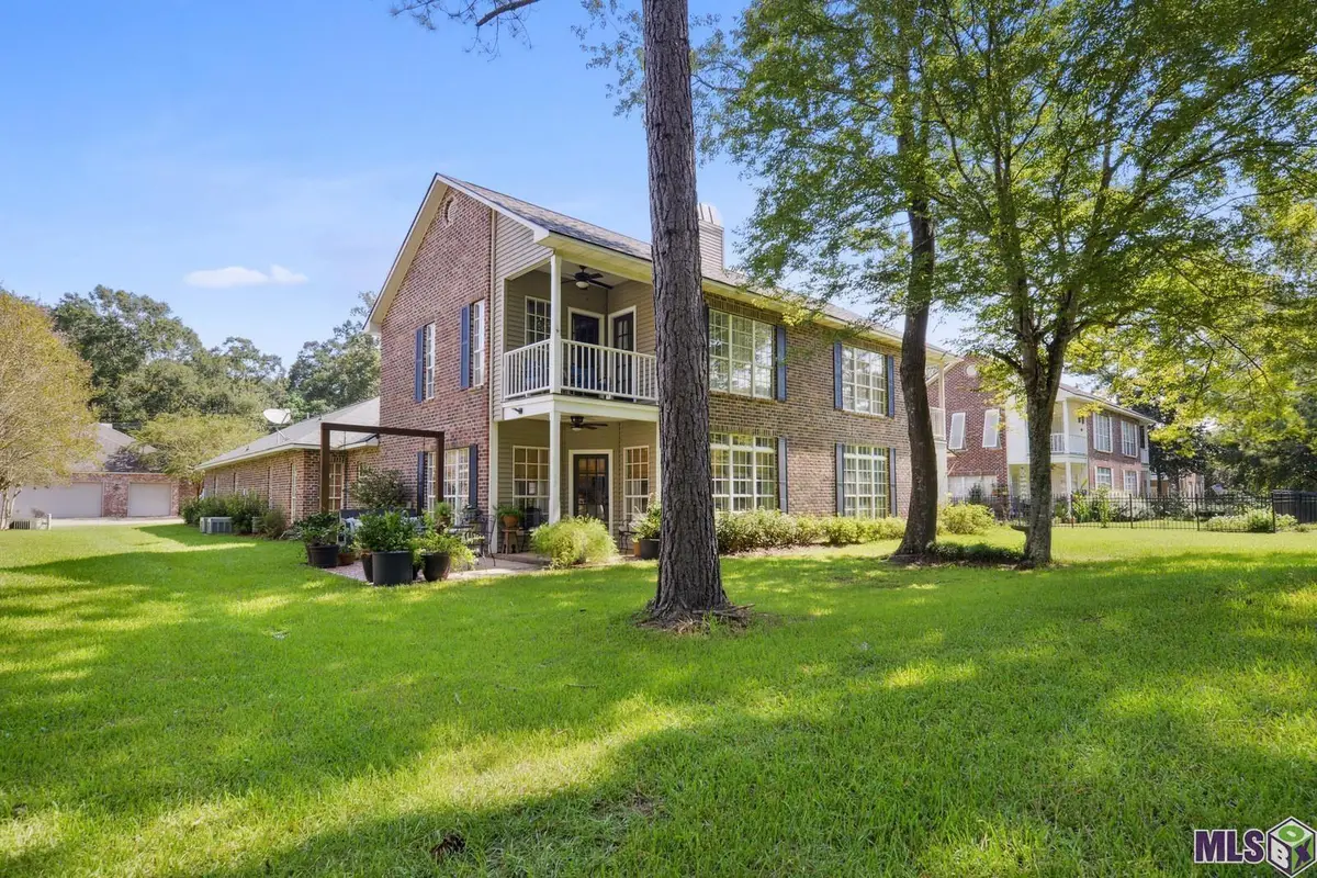 6094 Beechgrove Ln, Saint Francisville, LA 70775 - Image #1
