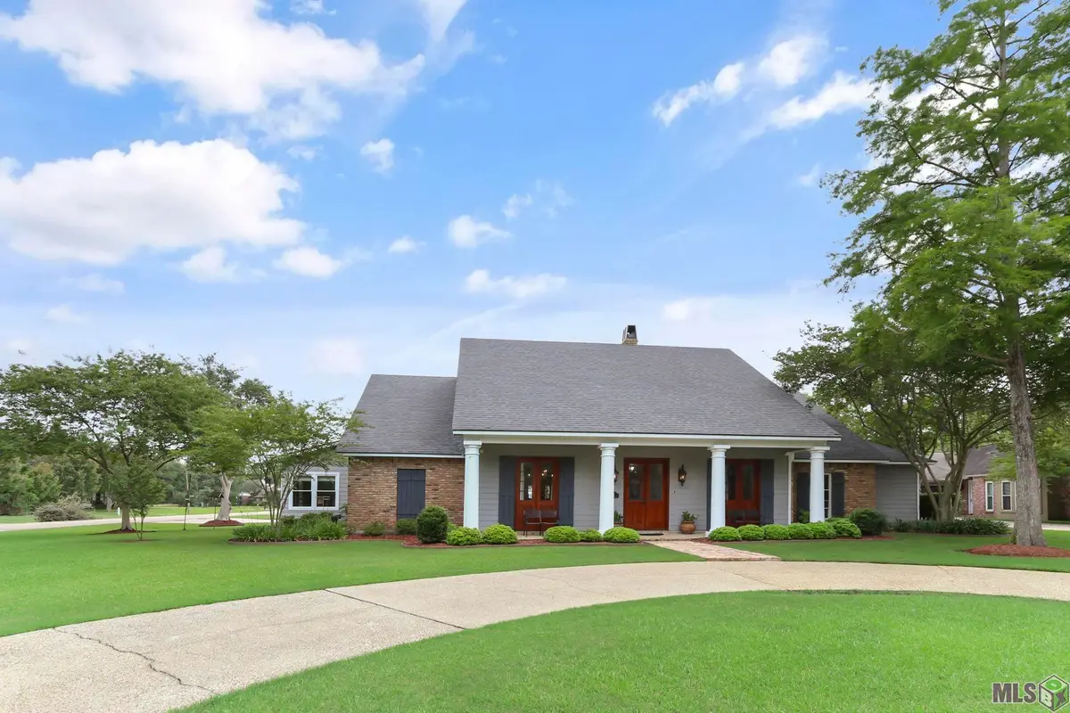 542 High Lake Dr, Oak Hills Place, LA 70810 - Image #1