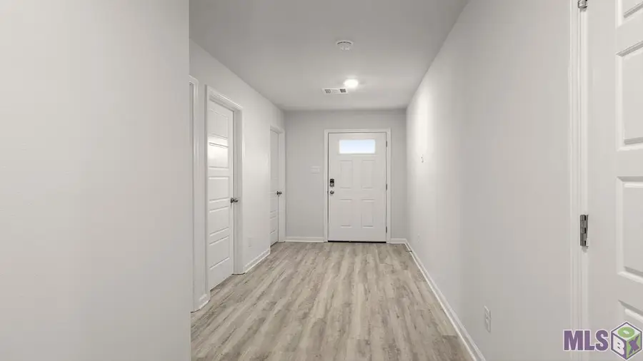 12865 Bay Leaf Dr, Denham Springs, LA 70726 - Image #2