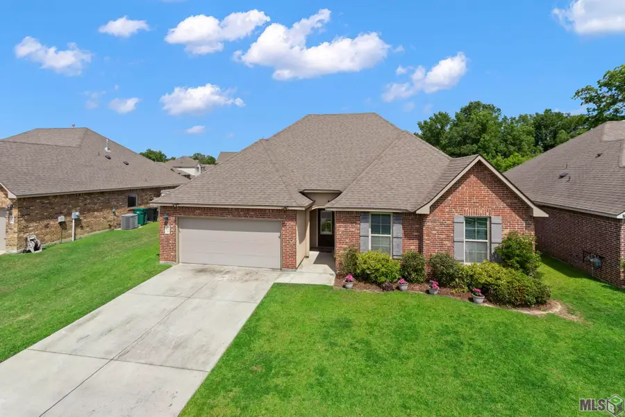 21378 Barnridge Dr, Zachary, LA 70791 - Image #2