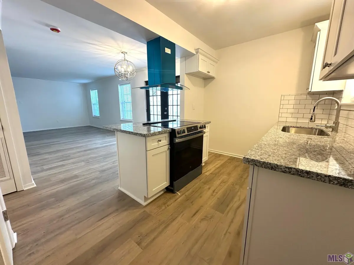 9853 Jefferson Hwy #F34, Baton Rouge, LA 70809 - Image #1