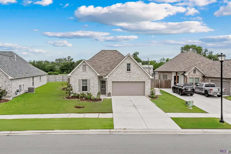 17097 Shearwater Trace, Prairieville, LA 70769 - Image #3
