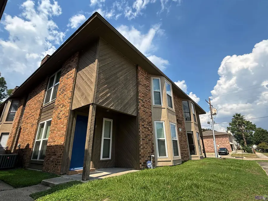 2011 S Brightside View Dr #F, Baton Rouge, LA 70820 - Image #2