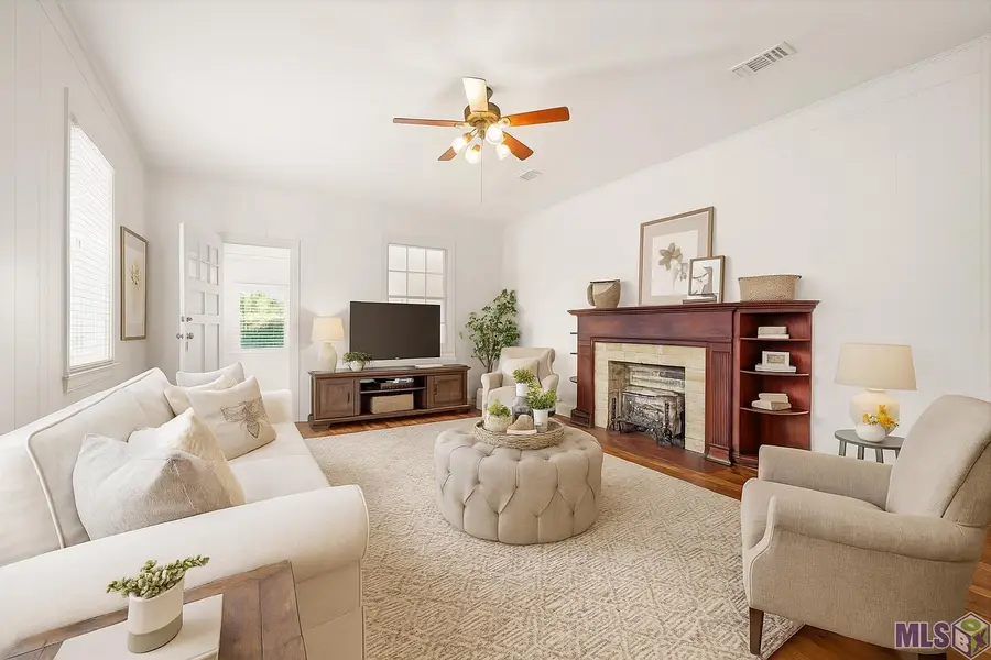 370 Marion Dr, Baton Rouge, LA 70806 - Image #2