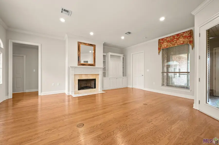 5302 Courtyard Dr, Gonzales, LA 70737 - Image #3