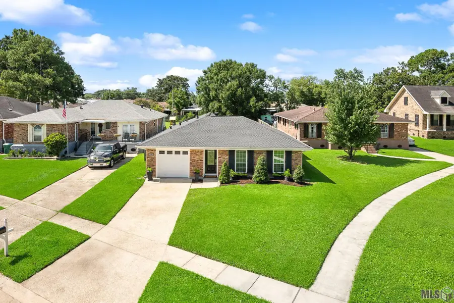 301 W Louisiana State Dr, Kenner, LA 70065 - Image #2