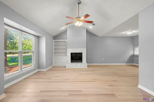 2216 Brightside Dr, Baton Rouge, LA 70820