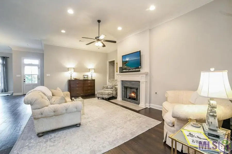 2934 Cresthaven Ave, Baton Rouge, LA 70810 - Image #3