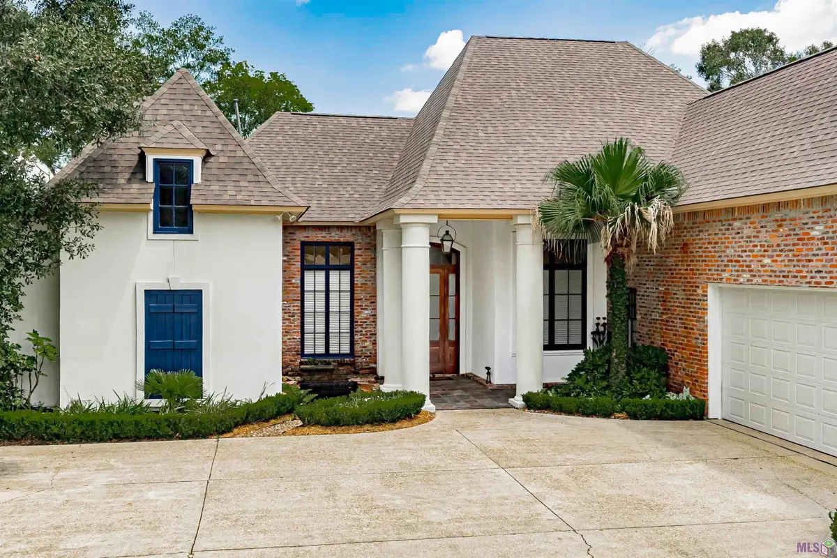 36114 Bluff Oaks Ave, Prairieville, LA 70769 - Image #1