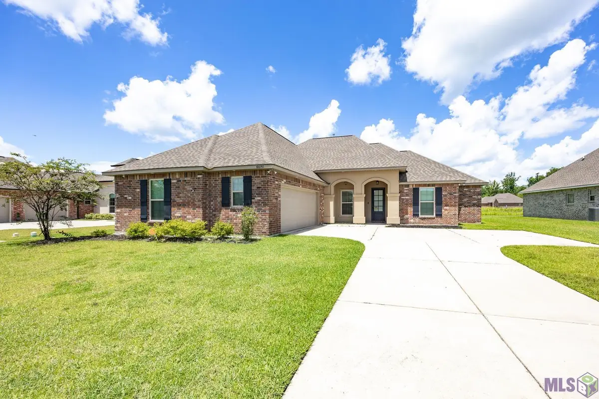 6690 Tanglewood Dr, Addis, LA 70710 - Image #1