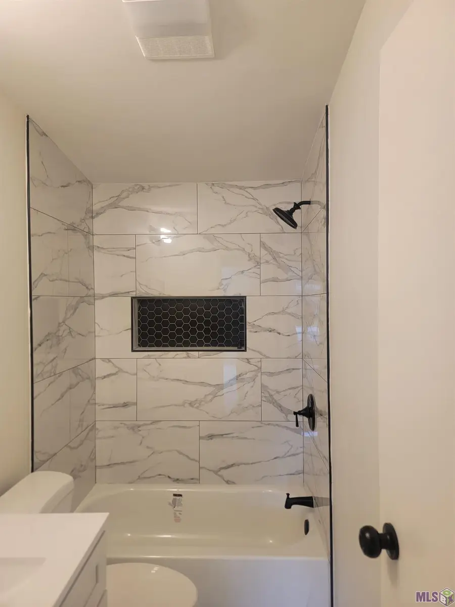 5632 Horner Rd, Port Allen, LA 70767 - Image #2