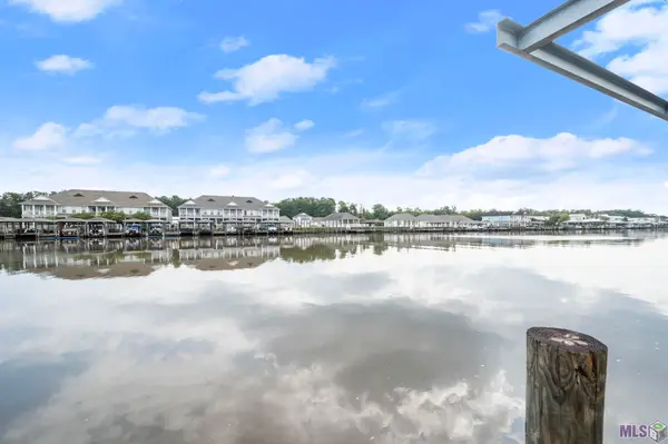 12430 River Highlands #Q, , LA 70774