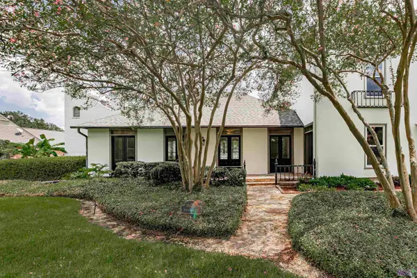 1605 Applewood Rd, Baton Rouge, LA 70808