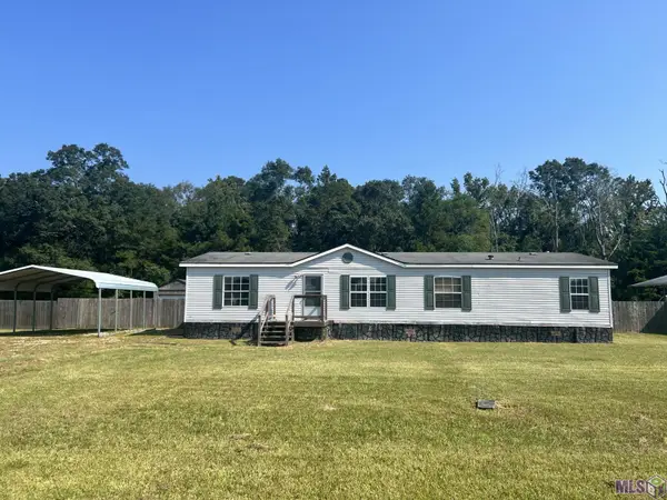 9983 King Arthur Ave, Denham Springs, LA 70706