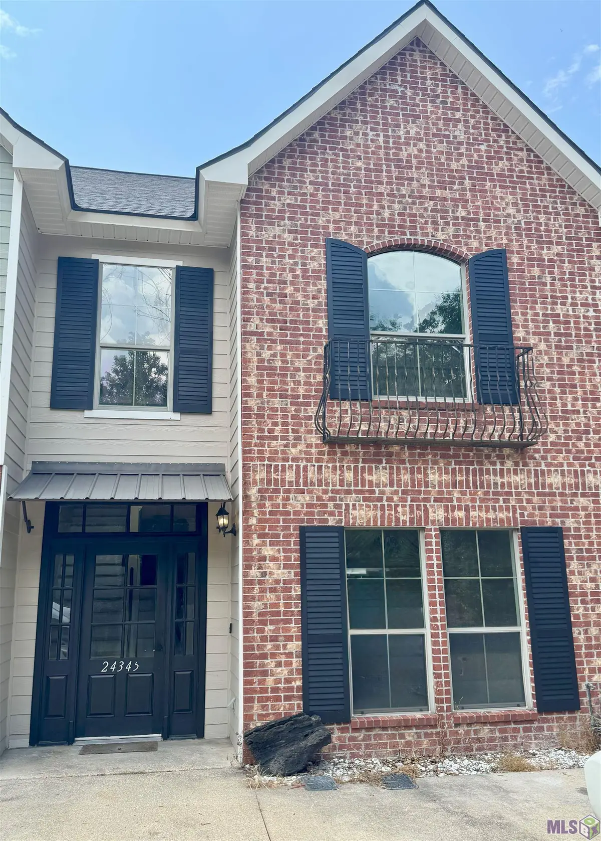 24345 Chateau De Chene Blvd #15, Walker, LA 70785 - Image #1