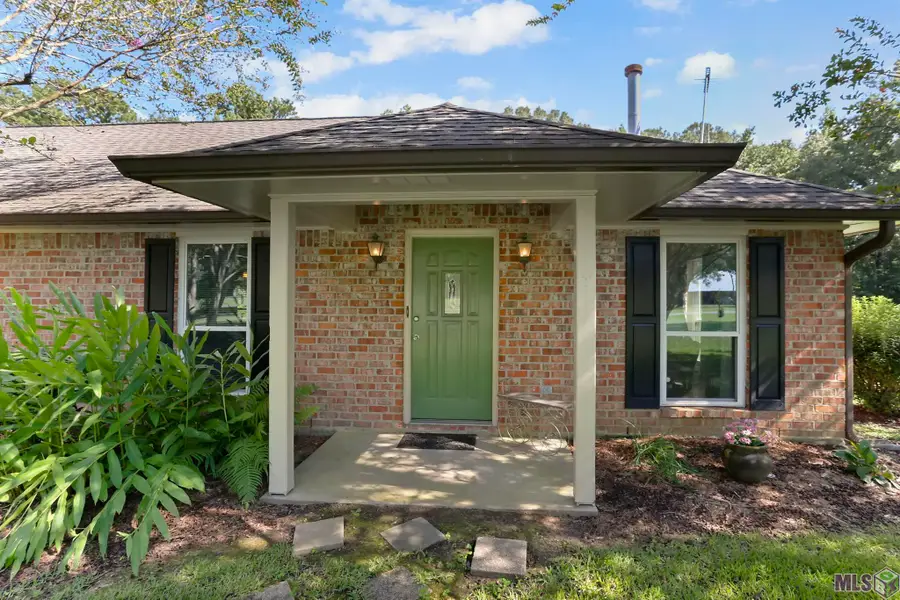 11335 Pepper Dr, Saint Francisville, LA 70775 - Image #2