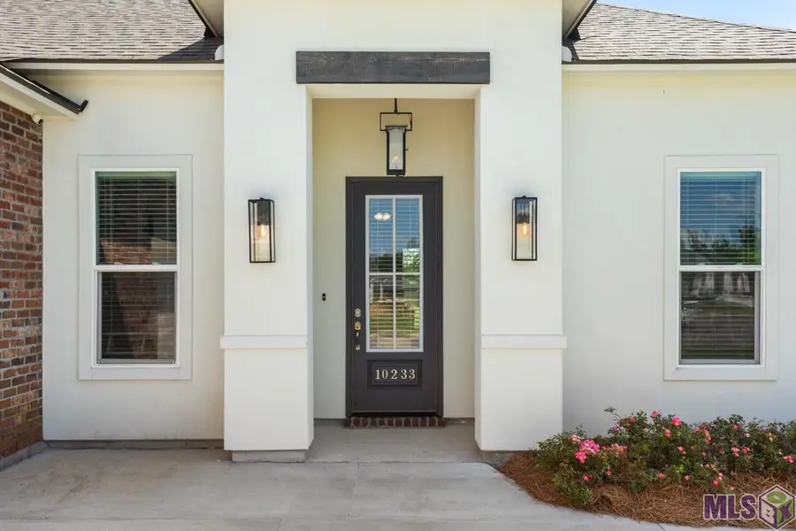 10233 Oak Colony Blvd, Baton Rouge, LA 70817 - #2