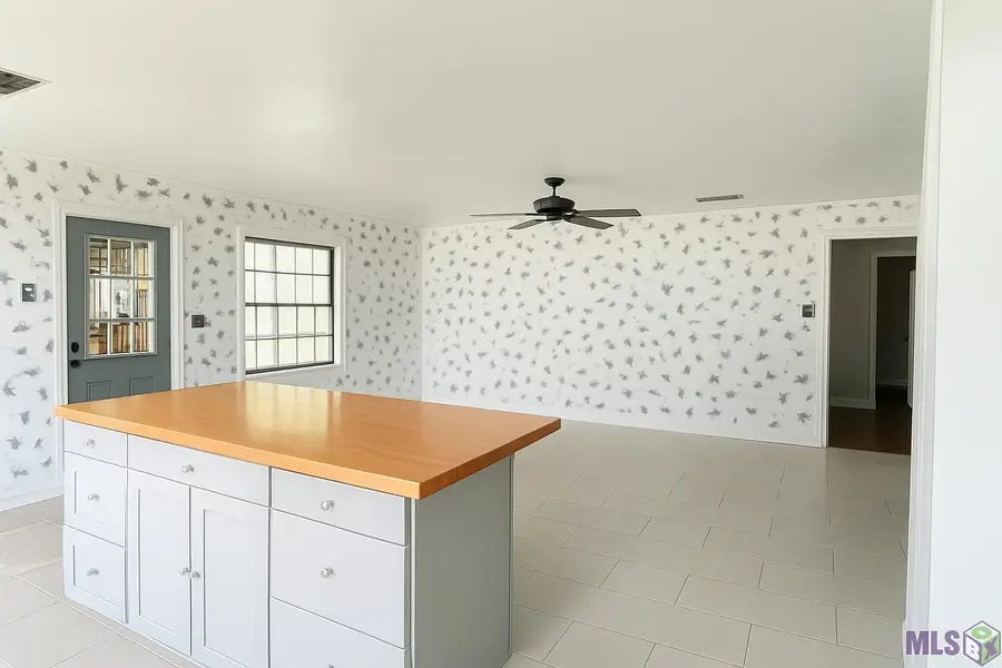 5244 Bangor Dr, Baton Rouge, LA 70814 - Image #3