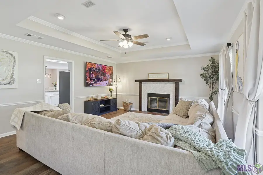 1508 Weeping Willow Dr, Denham Springs, LA 70726 - Image #2