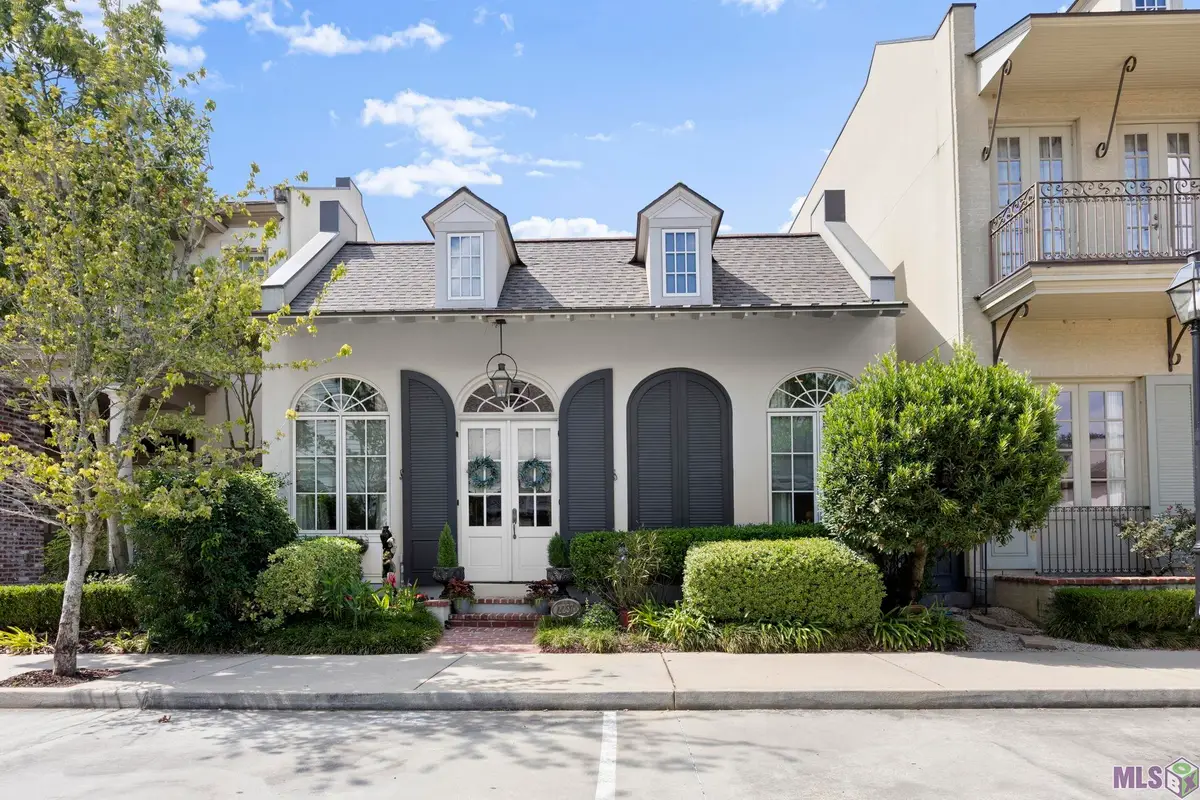 2237 Perkins Ln, Baton Rouge, LA 70808 - Image #1