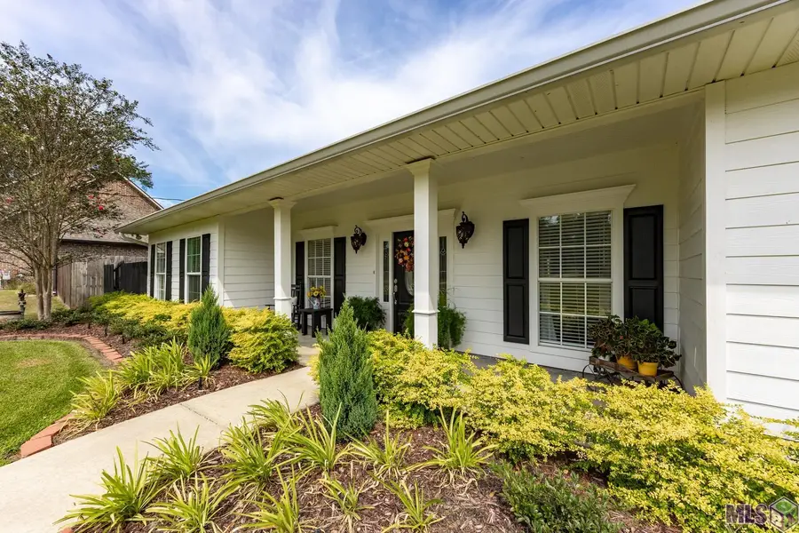 13177 Montrose South, Denham Springs, LA 70726 - Image #2