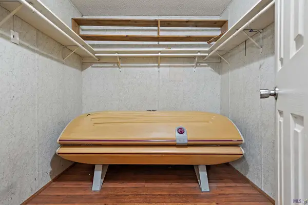 29928 Cypress St, Livingston, LA 70754