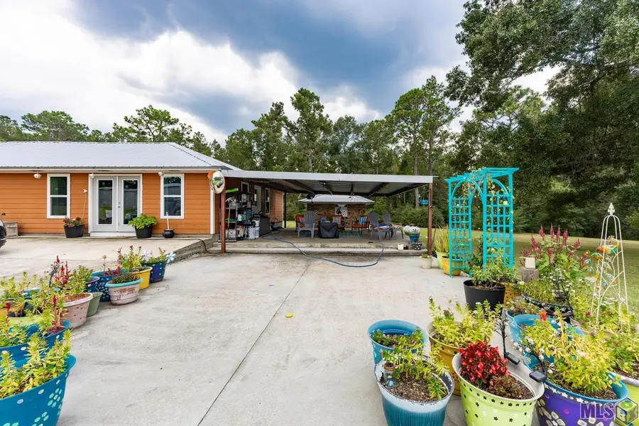 301 Efferson Ln, Greensburg, LA 70441 - Image #3