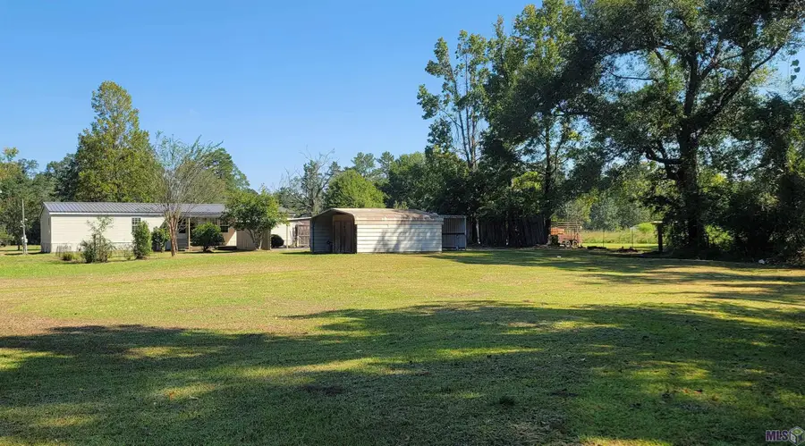 10944 Monroe Perkins Rd, Denham Springs, LA 70726 - Image #2
