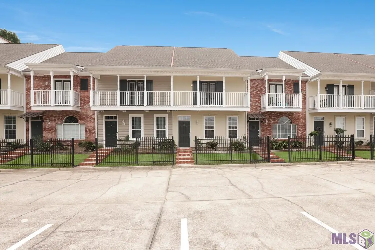 151 Aspen Square #B17, Denham Springs, LA 70726 - Image #1