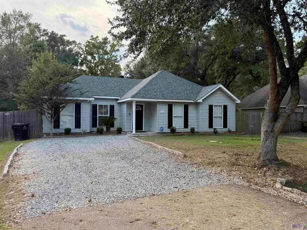 21101 Saint Ann St, Covington, LA 70435