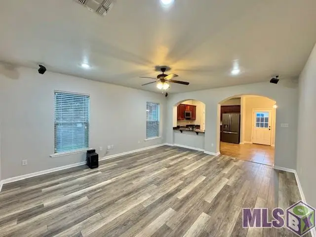 445 Christopher Dr, Bayou Cane, LA 70364 - Image #3