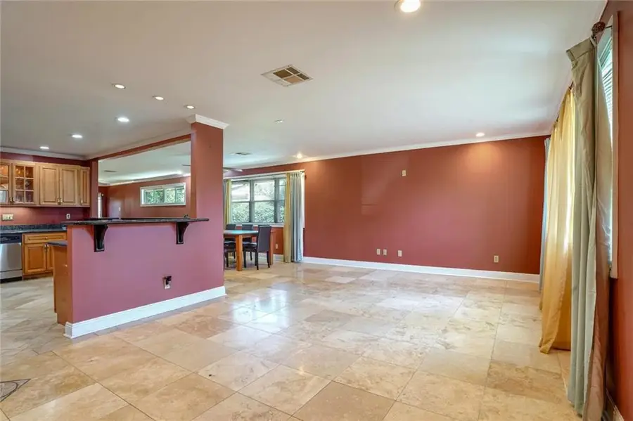 1239 Seville Drive, New Orleans, LA 70122 - Image #3