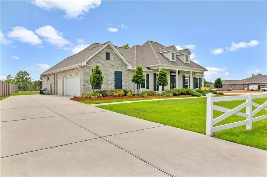 435 Bedico Parkway, Madisonville, LA 70447 - Image #2