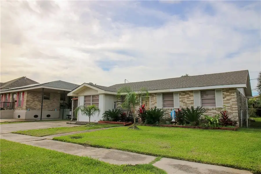 1620 Maplewood Drive, Harvey, LA 70058 - Image #2
