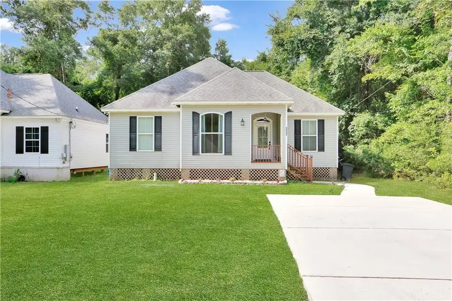 28628 Violet Street, Lacombe, LA 70445 - Image #2