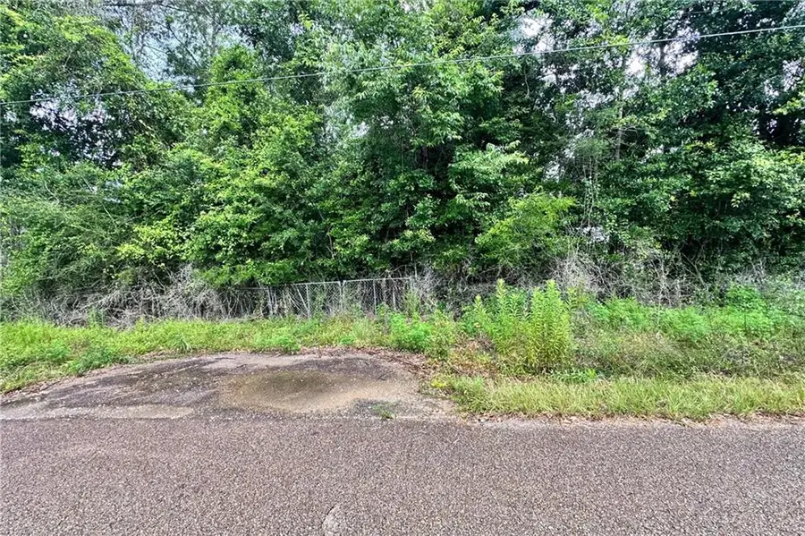 Lot 26 Markham Drive, Lacombe, LA 70445 - Image #2