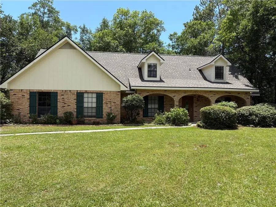 101 E Queensbury Drive, Slidell, LA 70461 - Image #2