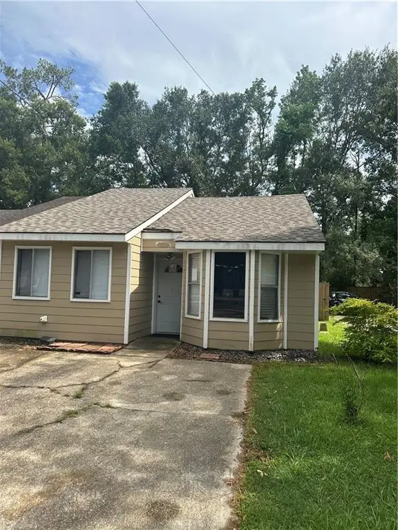 14216 Woodlands Drive #93A, Hammond, LA 70401